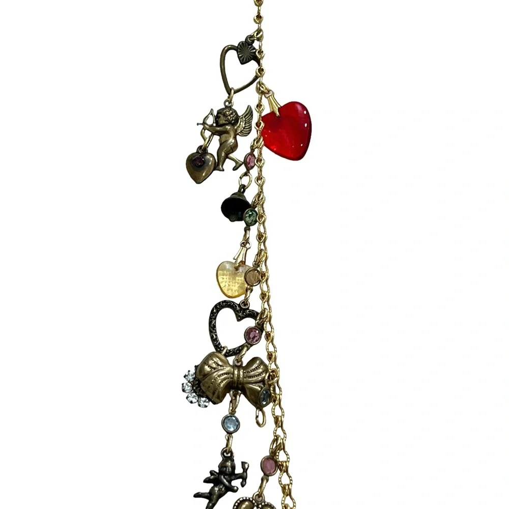 VINTAGE CHARM NECKLACE WITH CUPIDS, HEARTS , BELLS, KEYS & FLOWERS - Picture 15 of 16